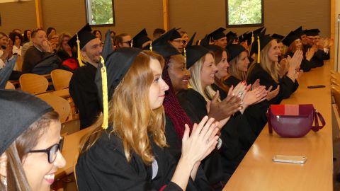 etudiants IADE ceremonie remise des diplomes
